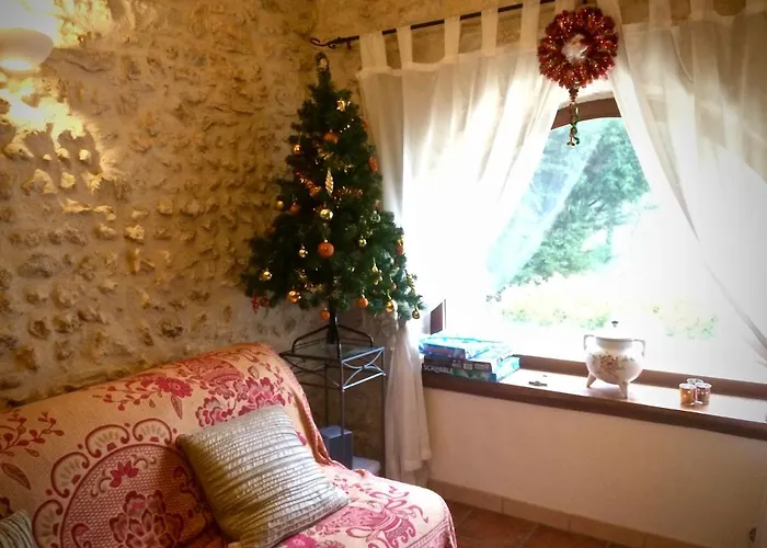 Wisteria & Jasmine Сasa de vacaciones *