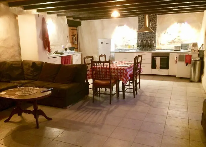 Сasa de vacaciones Wisteria & Jasmine *