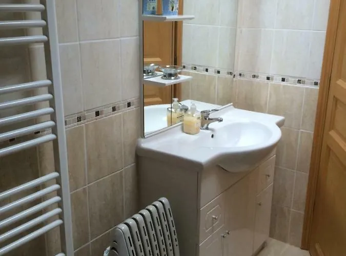 Wisteria & Jasmine Сasa de vacaciones